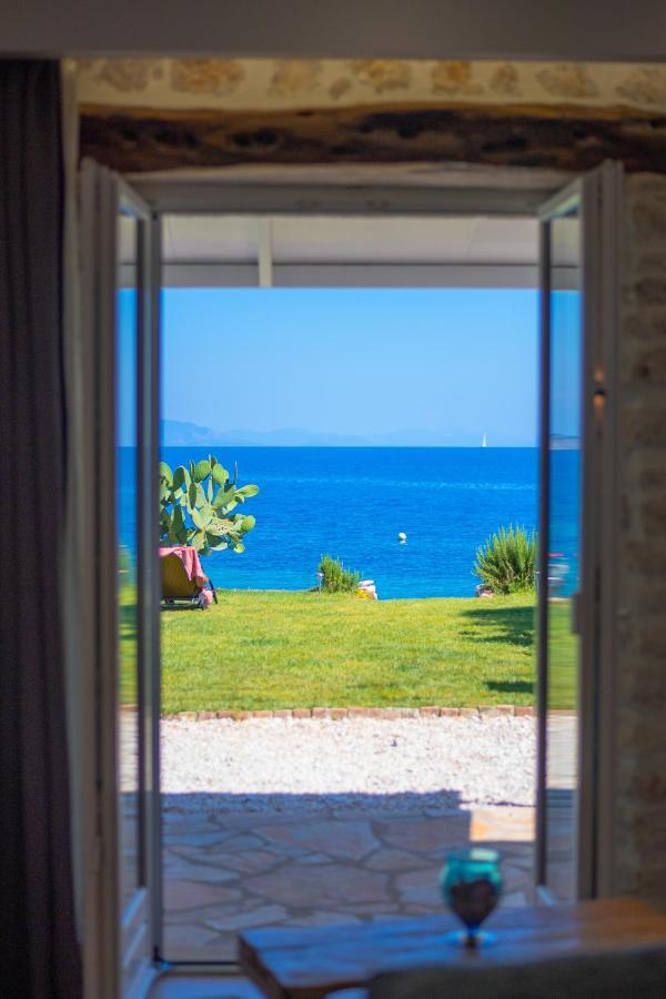 The Beach House Kaminaki نساكيون المظهر الخارجي الصورة
